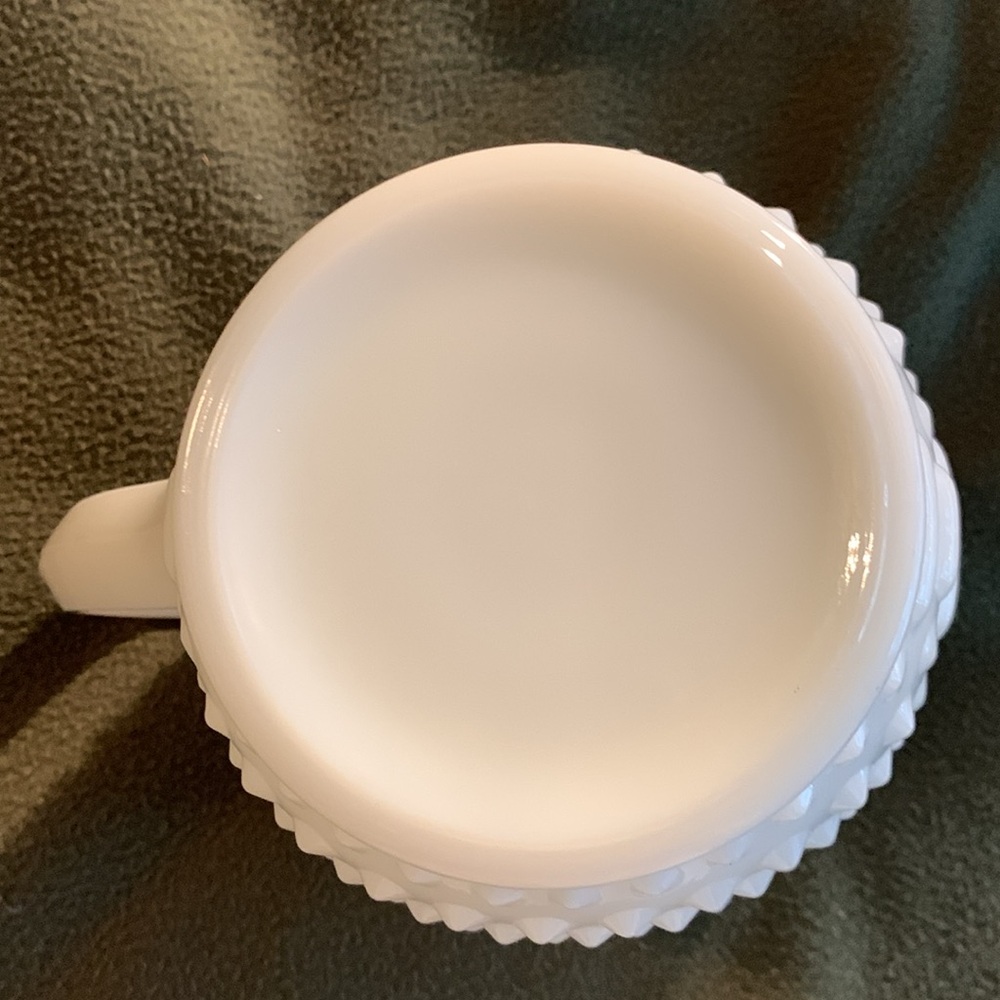 Beautiful vintage hobnail milk glass pitcher. Approximately 8 1/2” x 8”. - Picture 6 of 7